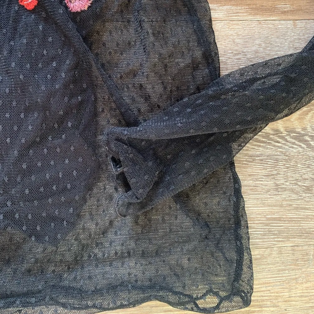 American Eagle Floral Embroidered Black Mesh Top M - Image 3