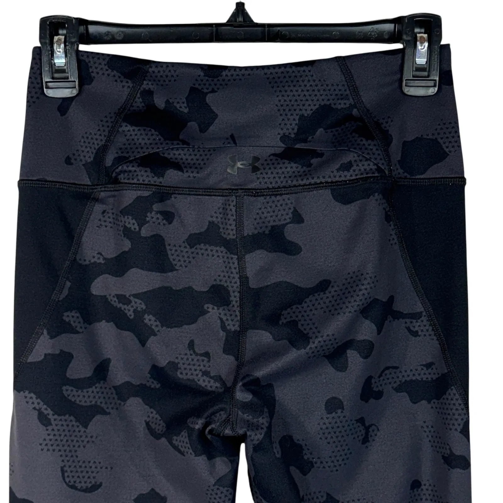 Under Armour Small Legging Full Length Camo Hidden Pocket High Waist Gray Black - Image 4