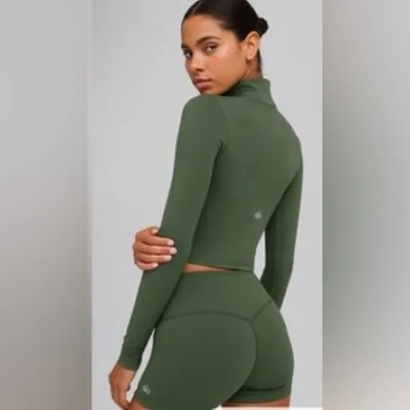 ALO Yoga Softsculpt Precision 1/4 Zip Long Sleeve Clover Green Size M - Image 2