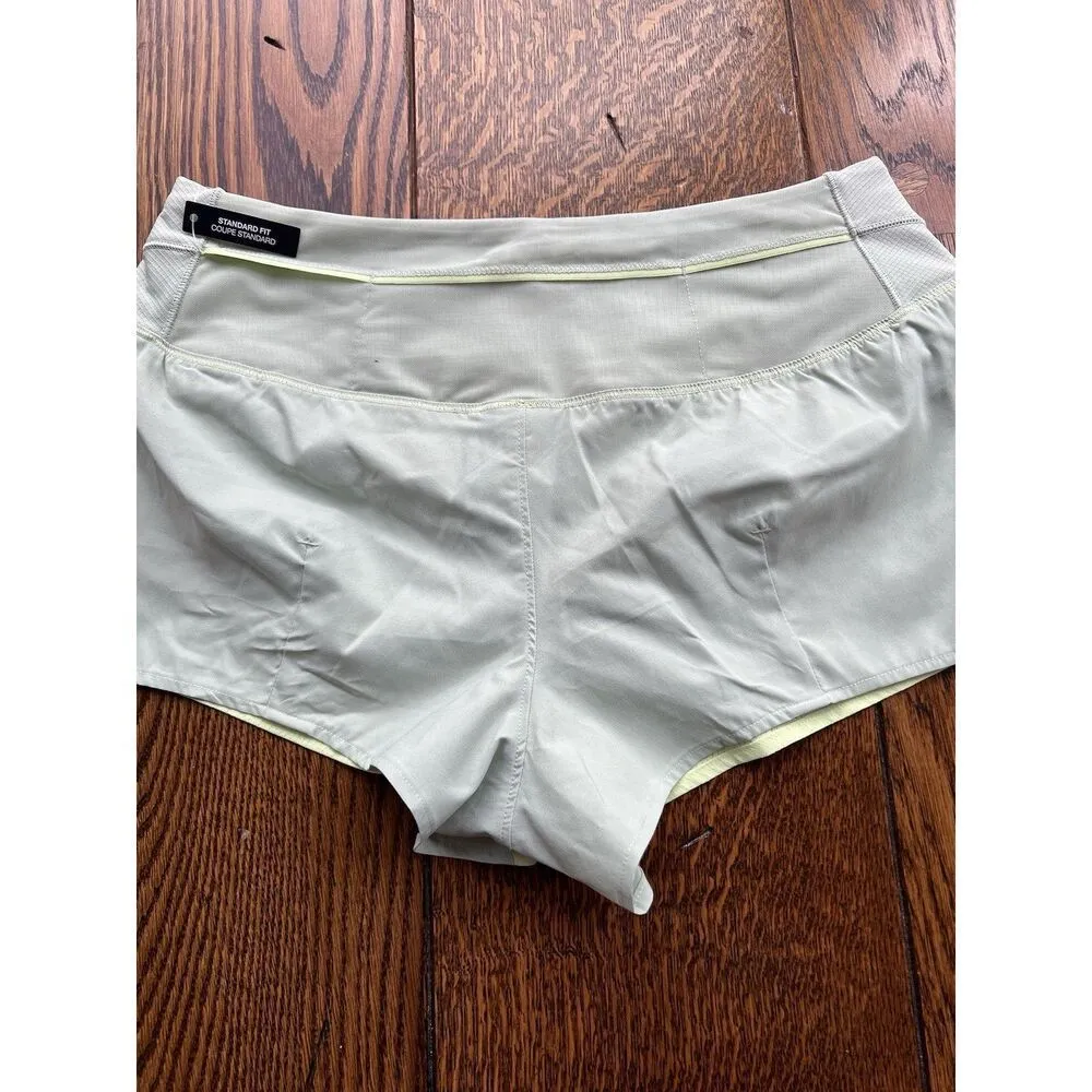 The North Face Summer Light 2.5" Shorts Astro Lime Mist Women’s Size XL NWT - Image 4