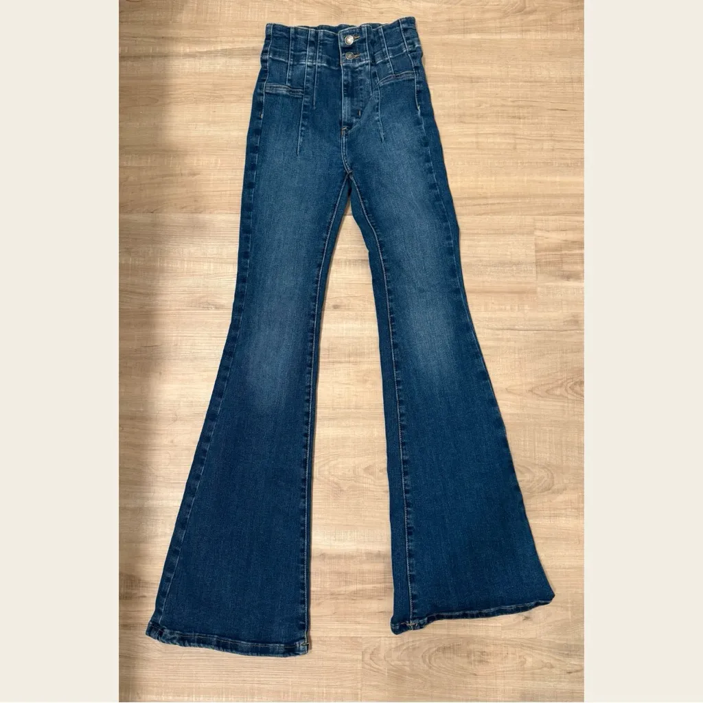 Free People Jeans - Image 2
