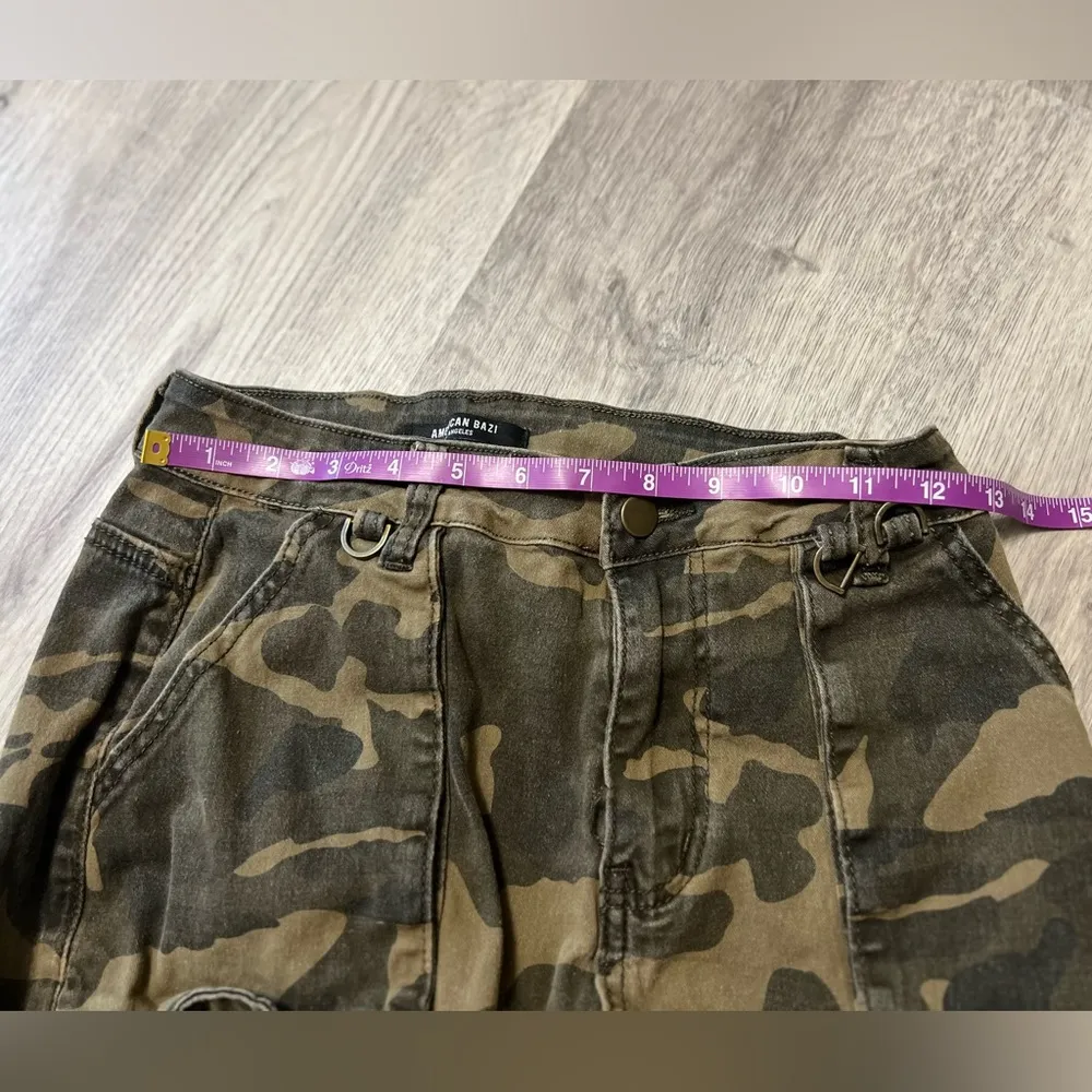 American Bazi Women's Cargo Joggers Size Medium Green Camo Dark Wash - Image 6