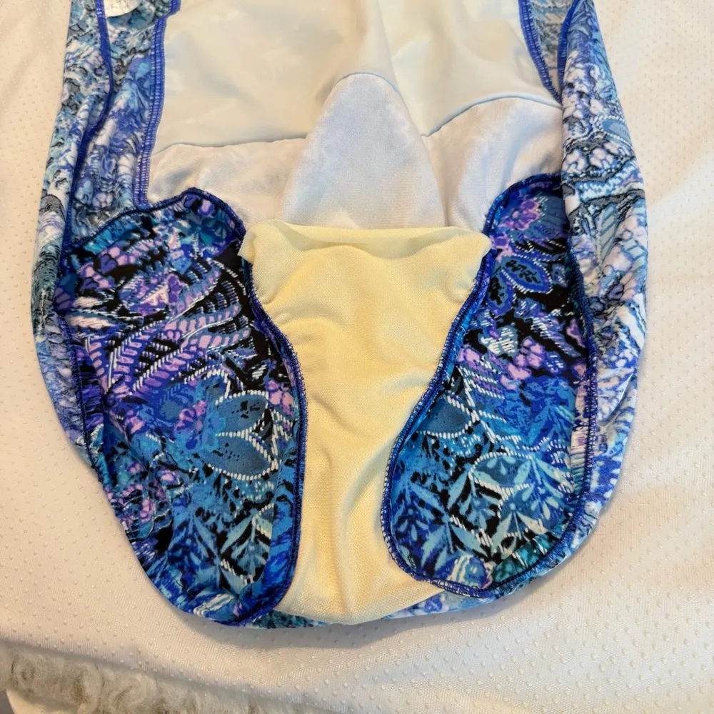 Trimshaper Floral One Piece Swimsuit Women’s Size 14 Ruching Detail Purple Blue - Image 8