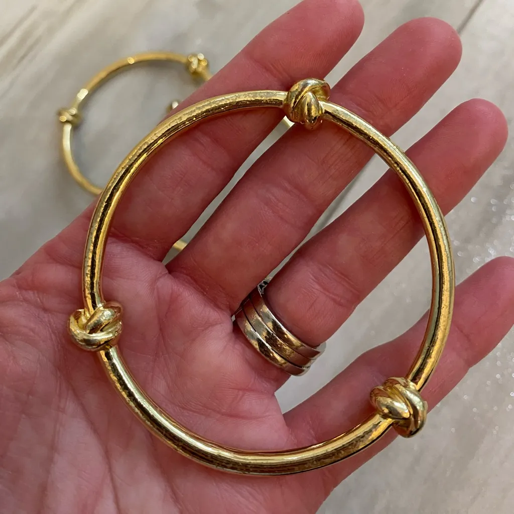 Bundle of Three Coordinating Gold Tone Knot Bangle Stack Bracelets - Image 4