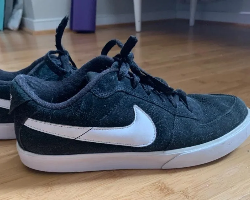 Nike Suede like Shoes - Image 2