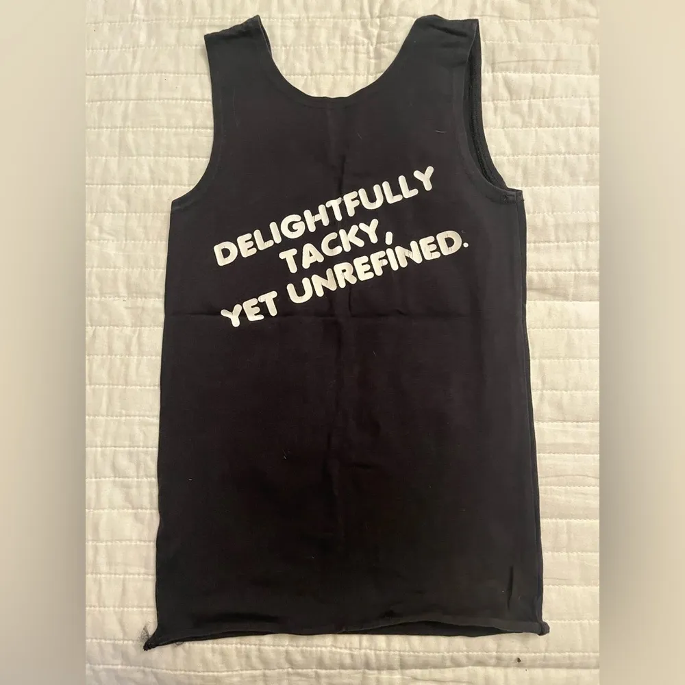 Hooters girl uniform tank top - Image 4