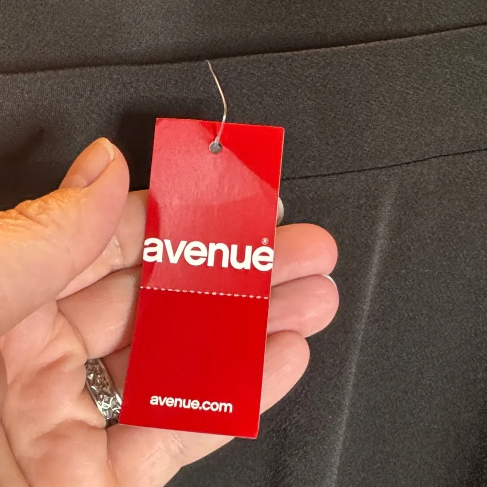 NWT Avenue Black Wide Leg Women's Crepe Pants Size 18 / 20 (2X) - Image 3