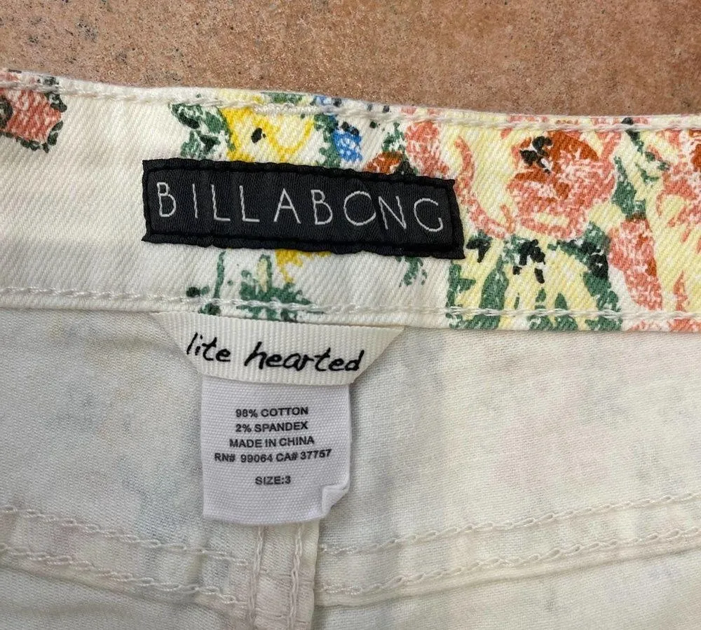 Billabong floral cut off shorts denim - Image 5