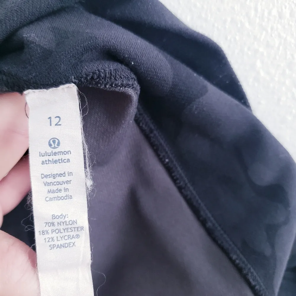 Lululemon Align High Rise Cropped Camo Athletic Leggings - Image 6