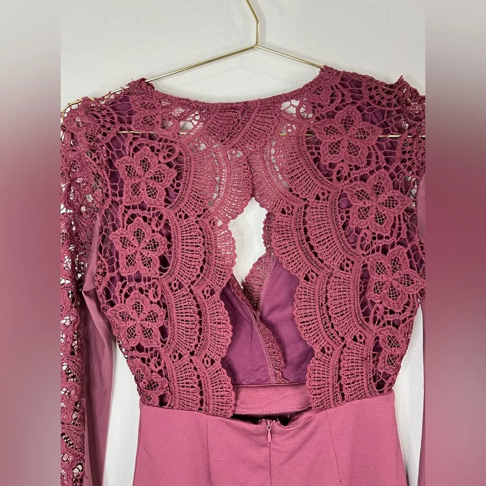 Chic Haute Monde Burgundy Crochet Lace Bodycon Dress Long Sleeve Size Small 33” - Image 12