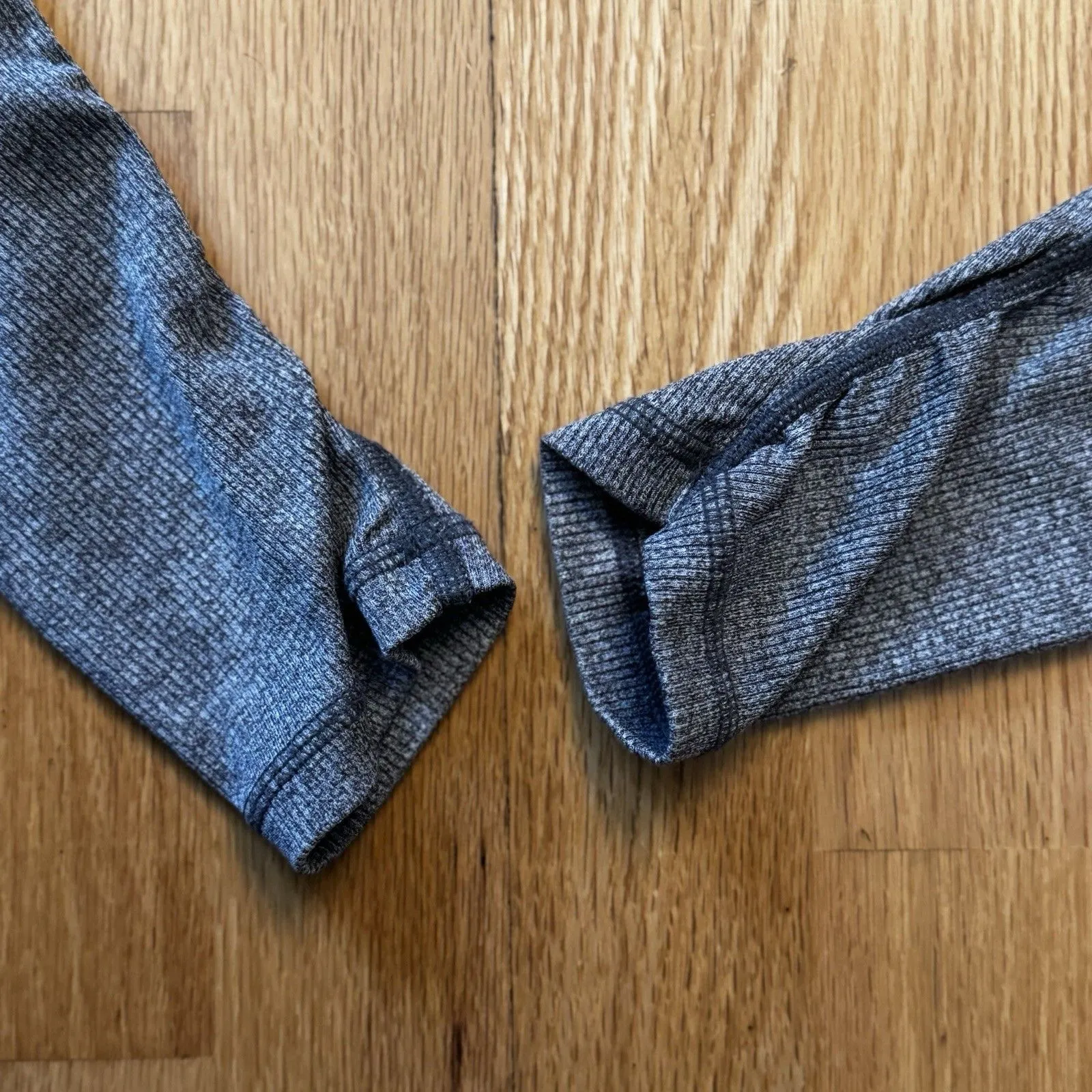 Alo Yoga High-Waisted Goddess Leggings Gray Black XS EUC Athleisure Sculpt Lift - Image 10