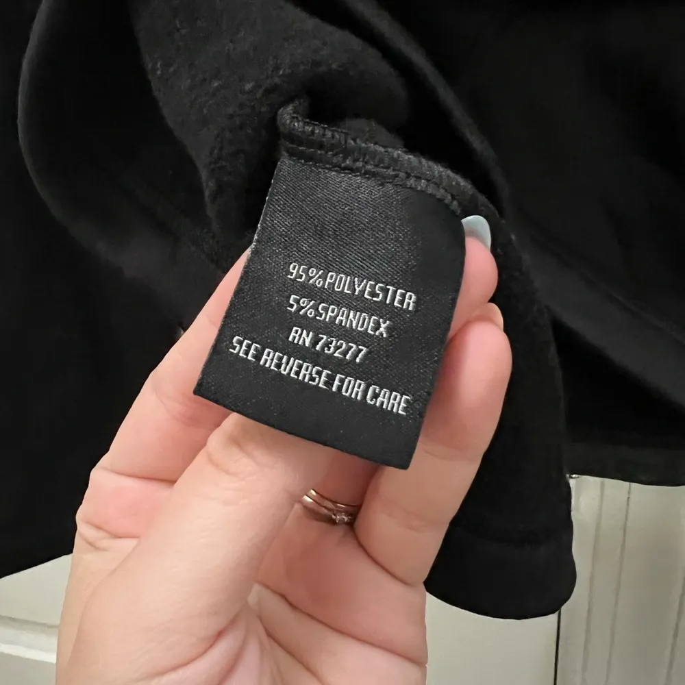 Fila Sport Black & Gray Quarter Zip Pullover Jacket Size Large - Image 5