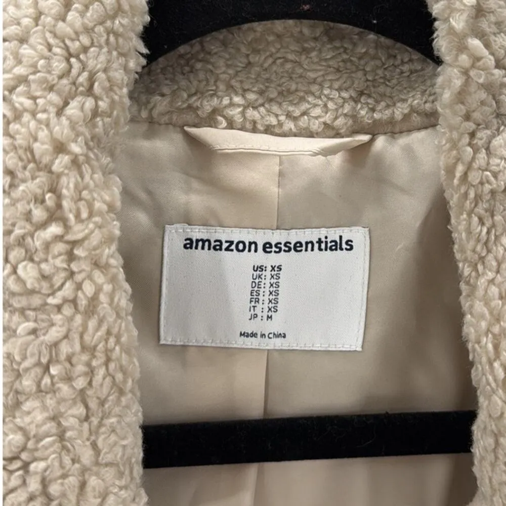 Amazon Essentials beige teddy bear faux Sherpa 2 button coat pockets neutral Size XS - Image 3