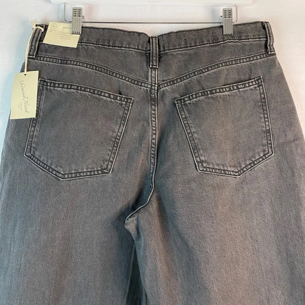 Universal Thread Mom Jeans High Rise Tapered Leg Denim Black/Gray Wash Sz 10 NWT - Image 4