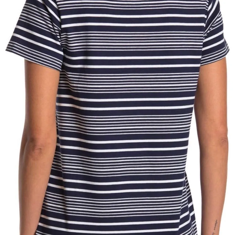 ISAAC Mizrahi New York short sleeve v-neck pullover tee black and white - Image 2