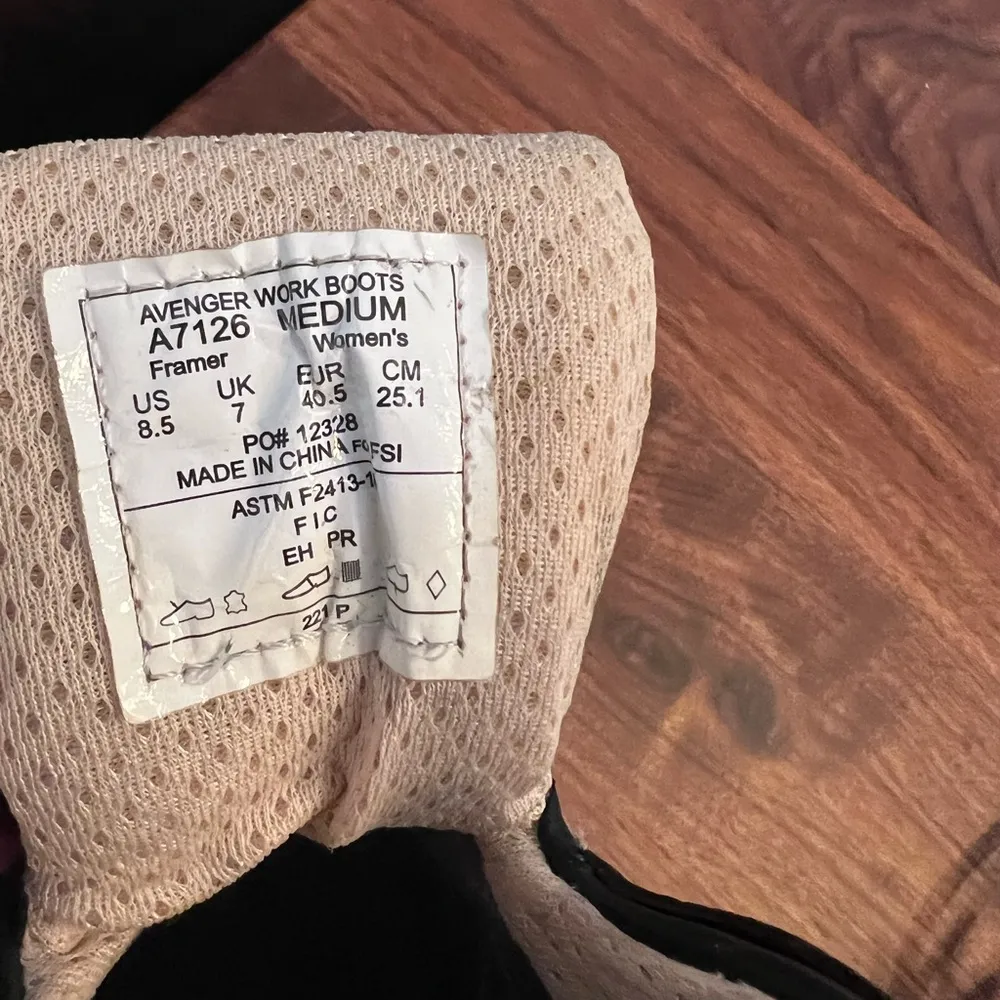 Avenger Framer women’s safety toe, waterproof work boots size 8.5 Brown - Image 4