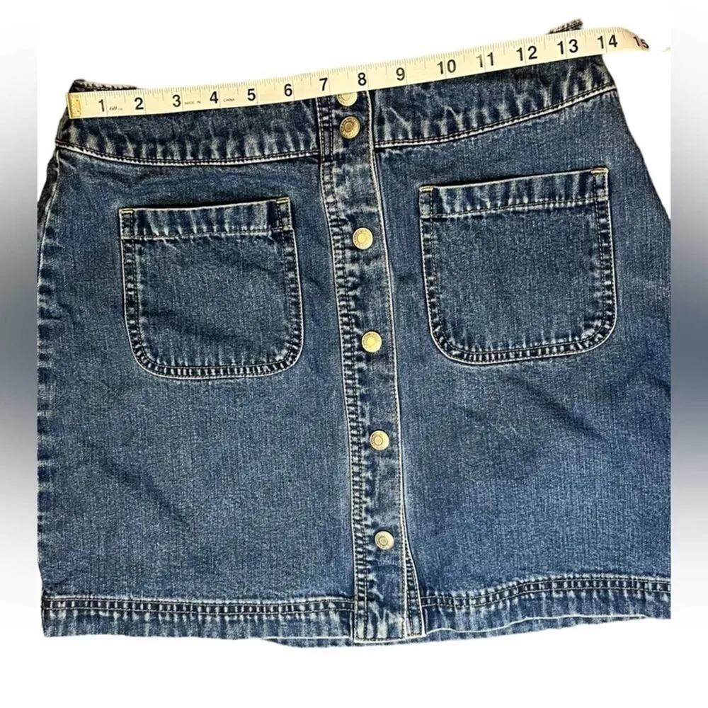 GAP Cargo Mini Denim Skirt Front Button Up Women Size 8 Festival Concert Classic - Image 3