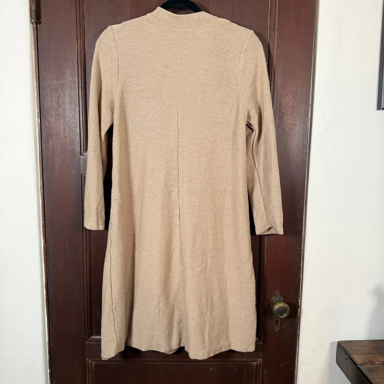 90s Vintage | Beige Wool Long line Cardigan Sweater Unique Gold Buttons | Small - Image 3