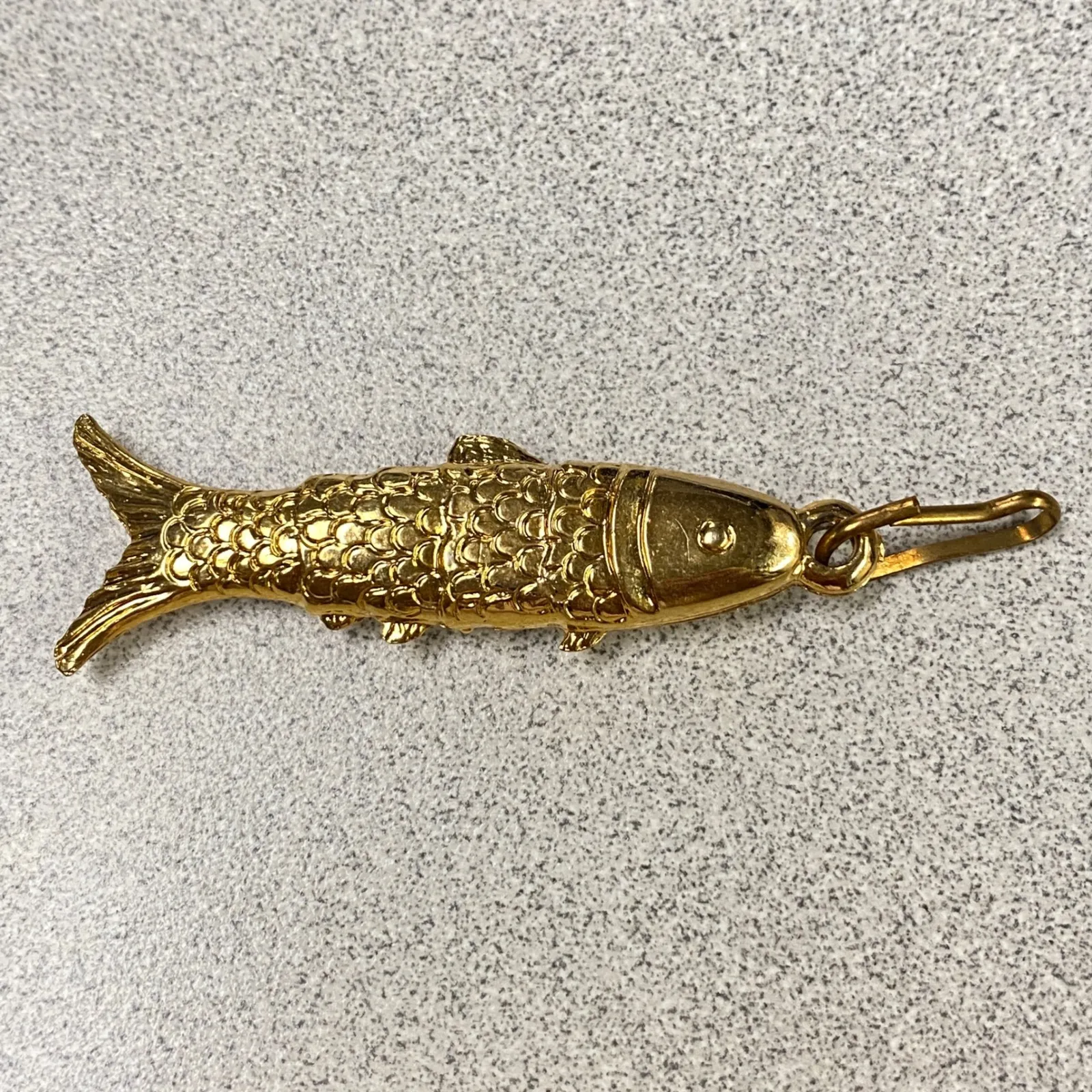 Gold Tone Lucky Fish Charm Pendant Keychain Bag Accessory Fisherman Novelty - Image 5