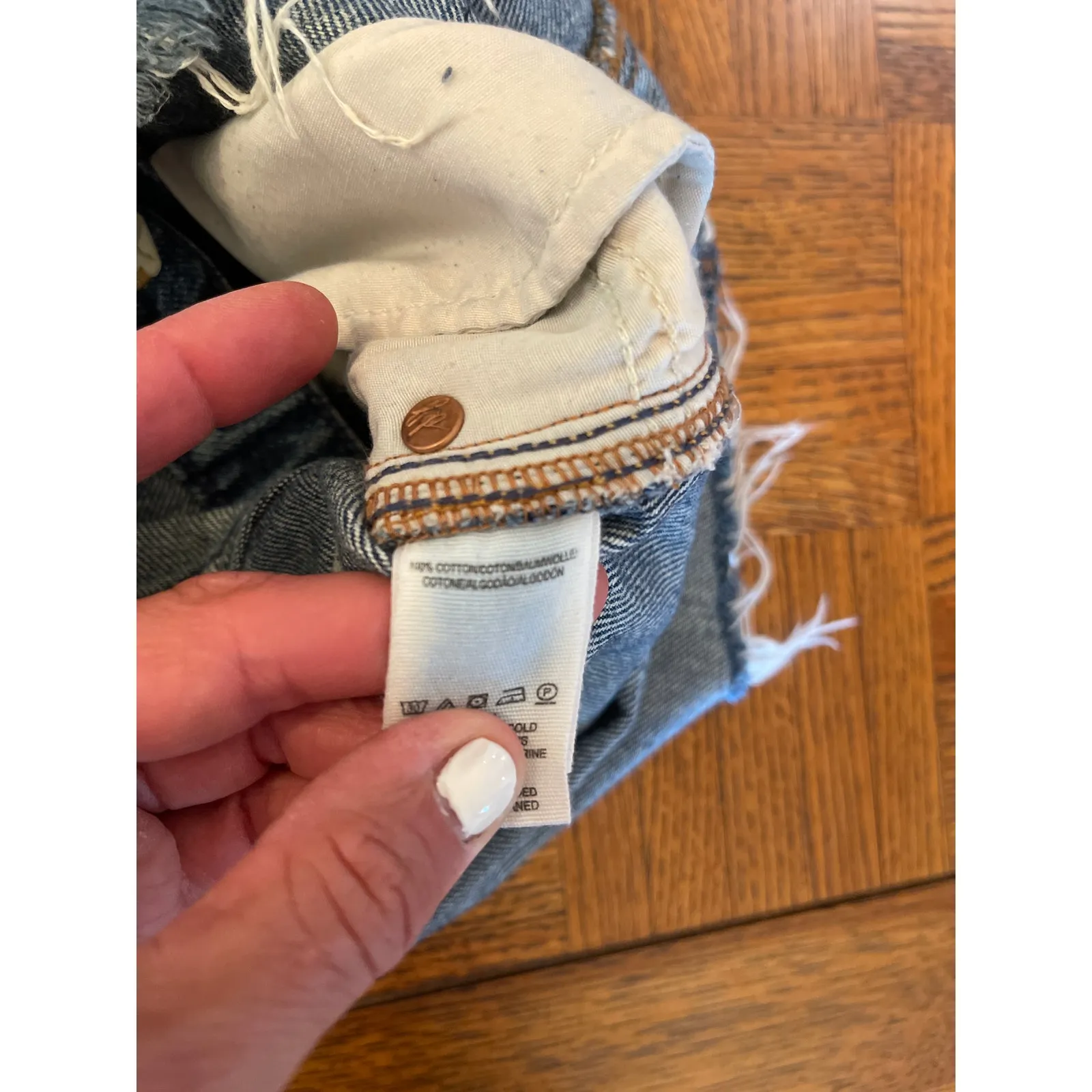 We The Free by Free People distressed denim mini skirt size 25 - Image 5