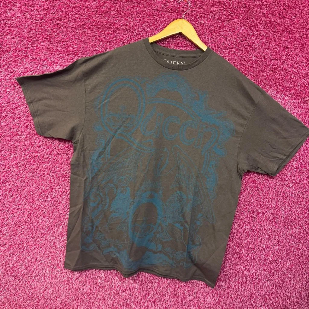 Queen A Night at the Opera Album Zodiac Crest Band Tee 3XL - Image 2