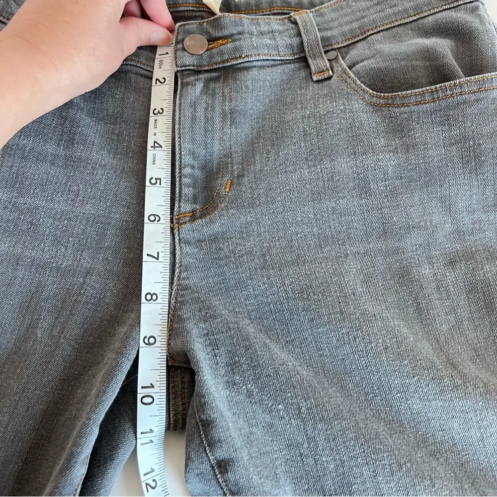 Eileen Fisher Women’s Organic Cotton Stretch Jeans - Image 9