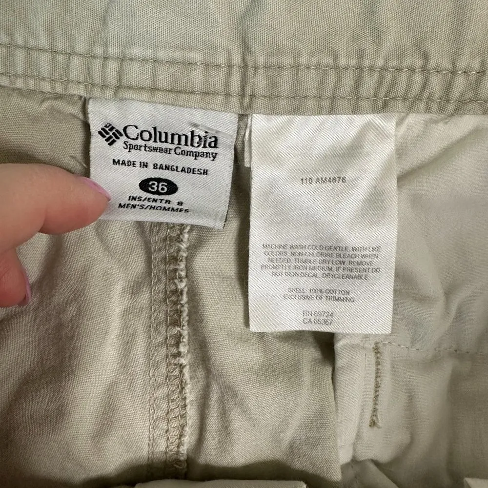 Columbia Beige Cargo Shorts Men's 36 - Image 3