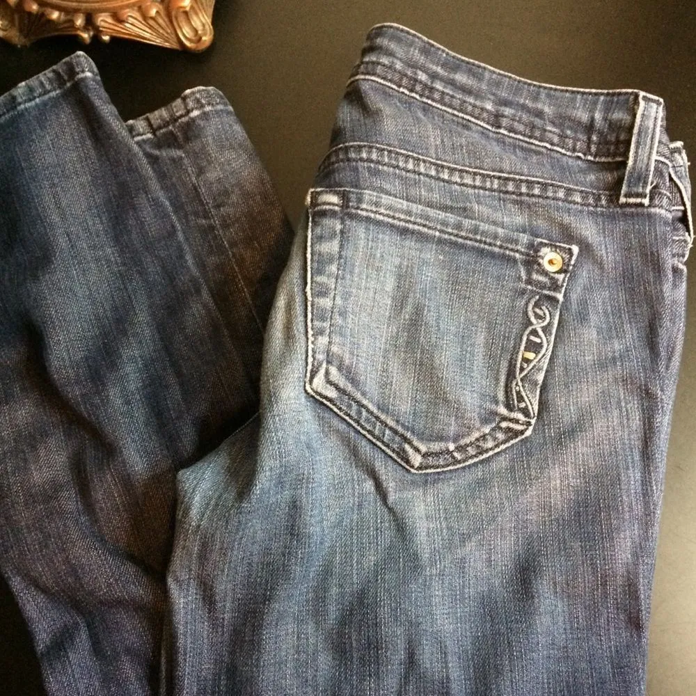 Genetic Denim Women's Jeans in Dark Wash w/Zippers on the Inside Ankles-Size 25 - Image 15