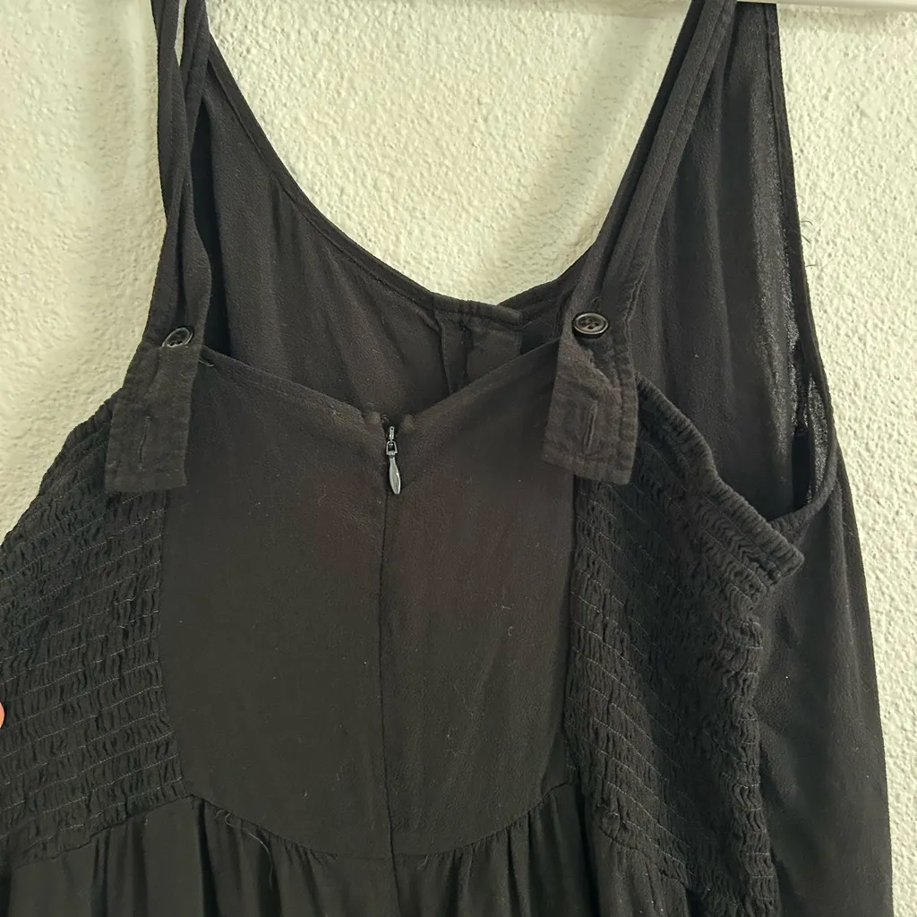 Madewell smocked button-front crop jumpsuit black size 12wide leg viscose - Image 5