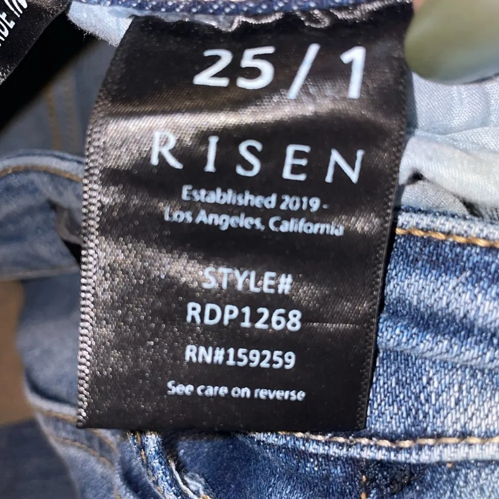 RISEN Jeans Women 25 size 1 Straight High Waisted Distressed Denim Ankle Cropped Blue - Image 13