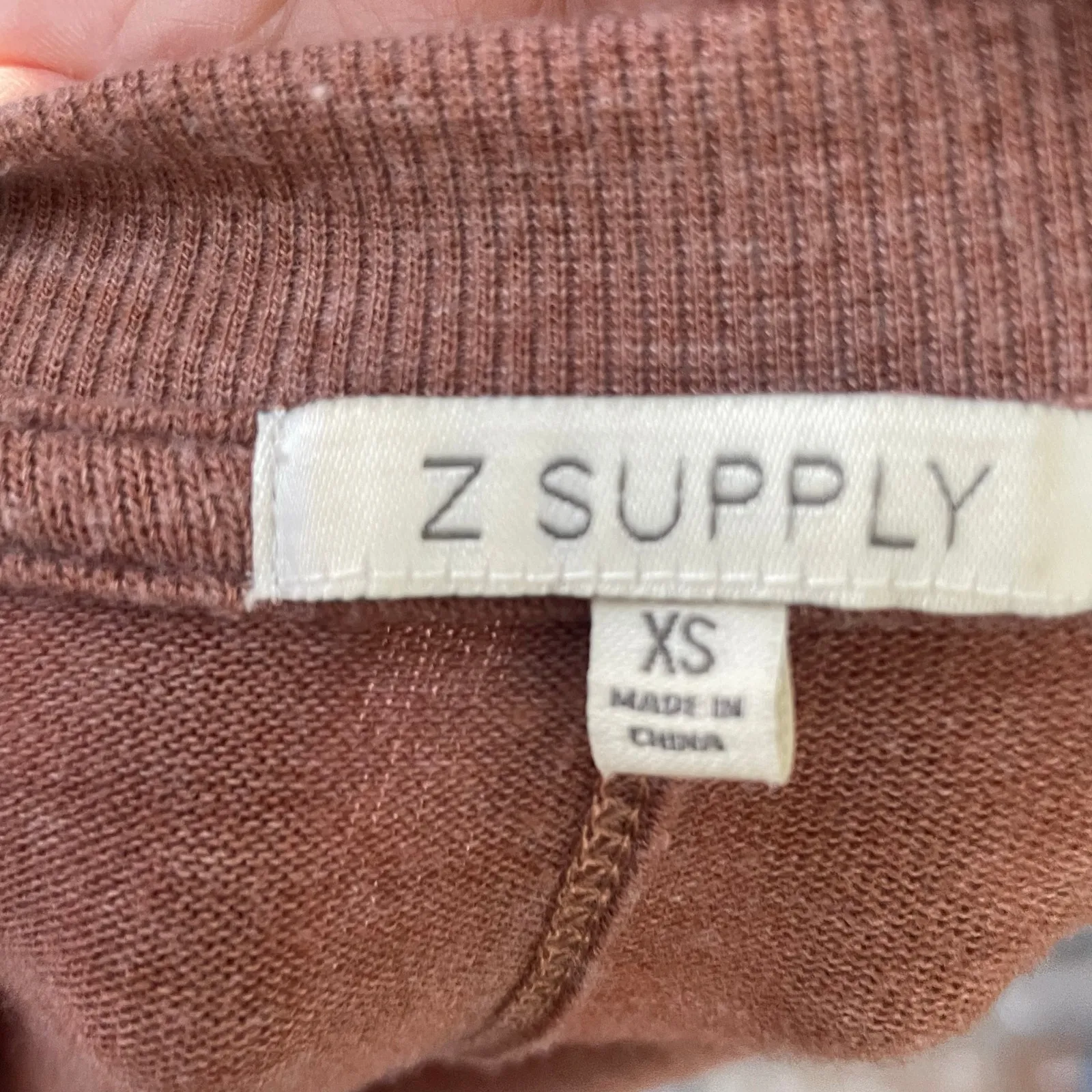 Z Supply Stretch Soft Pullover Size XS V-Neck Long Sleeve Cozy Casual Split Hem - Image 2