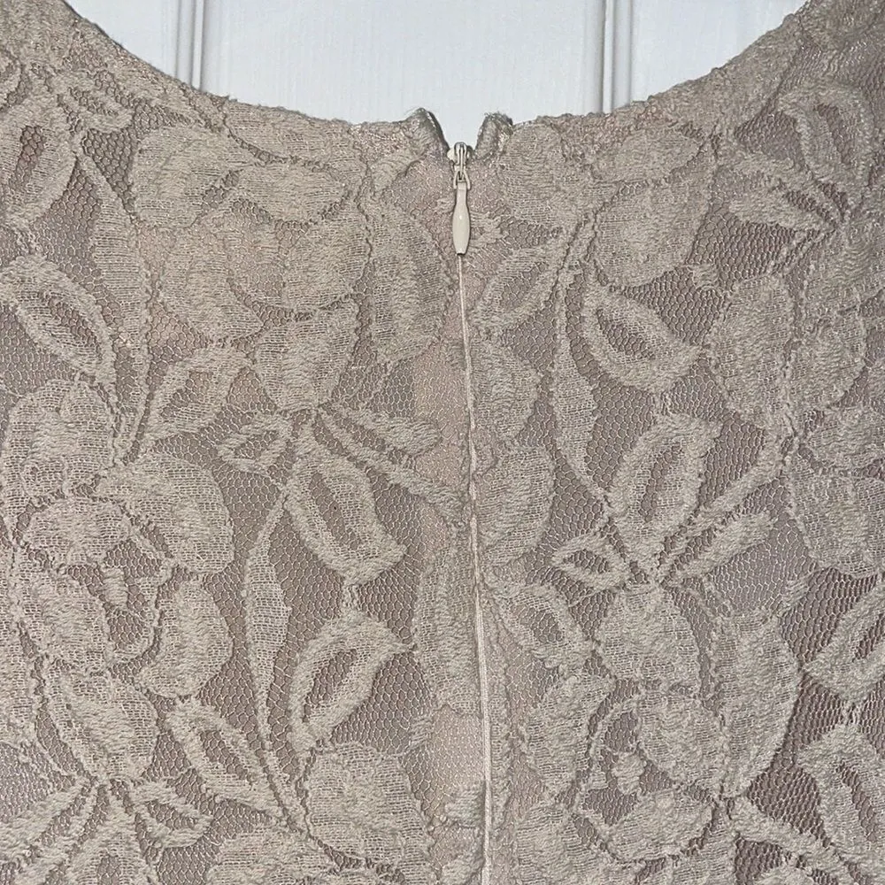 ✨Coincidence & Chance Urban Outfitters Cream Lace Overlay Dress - Image 7