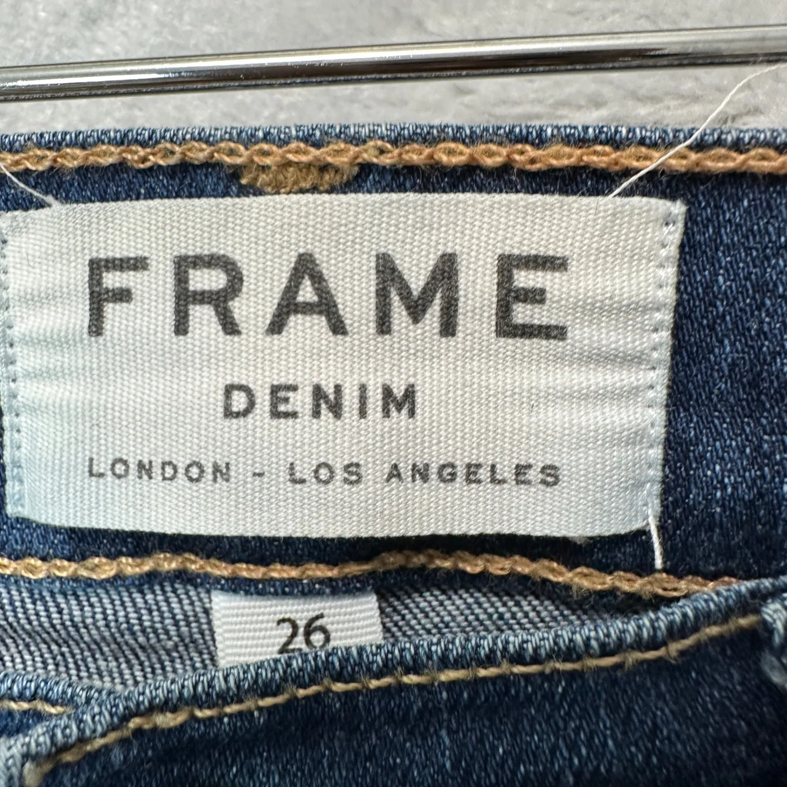 FRAME Le Skinny de Jeanne Loyola Jeans Women's Dark Wash Mid Rise‎ USA Size 26 - Image 3