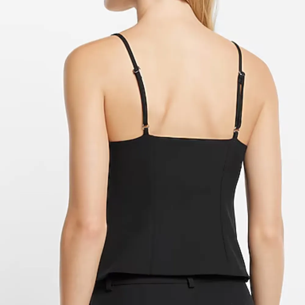 Express NWT Structured Sleeveless V-Neck Side Button Cami Vest Size XS - Image 2