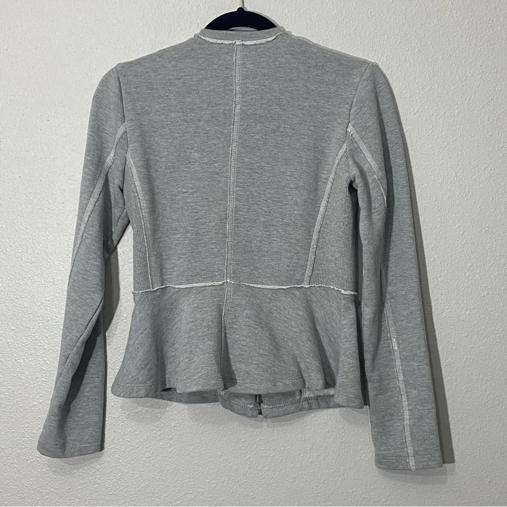 Mossimo Supply Co Mossimo Grey Flutter Zip Up Jacket Size XSmall/TP - Image 3