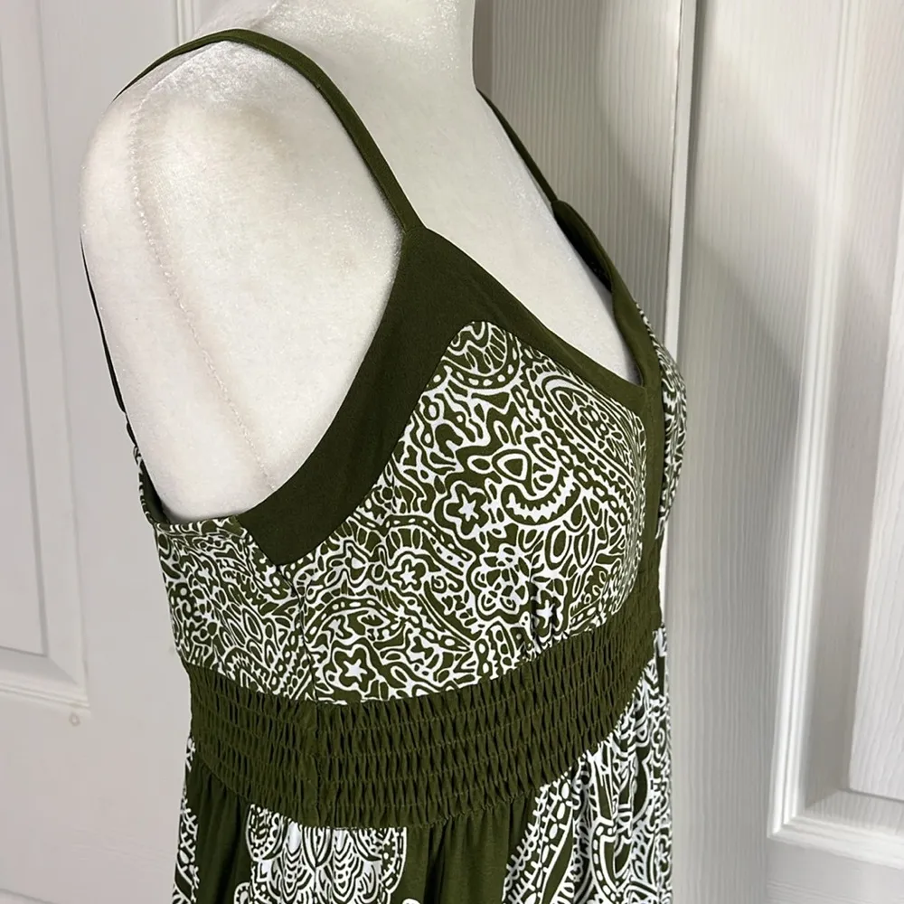 Maxi Smocked Back paisley green white Dress Apt. 9 Size M - Image 11