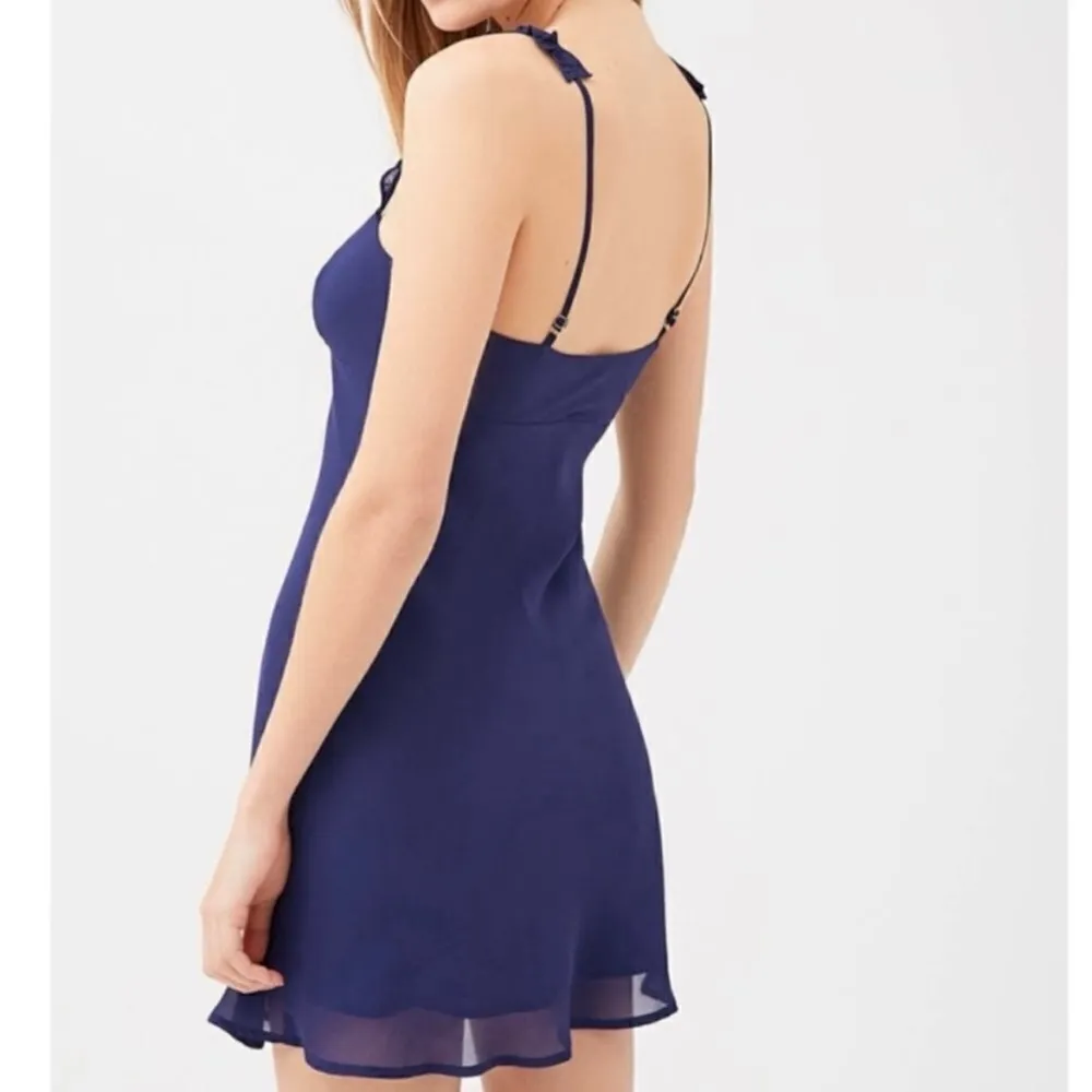 Urban Outfitters Dress Blue Ruffle Mini Slip XL (jrs) Cocktail Party Sleeveless - Image 2