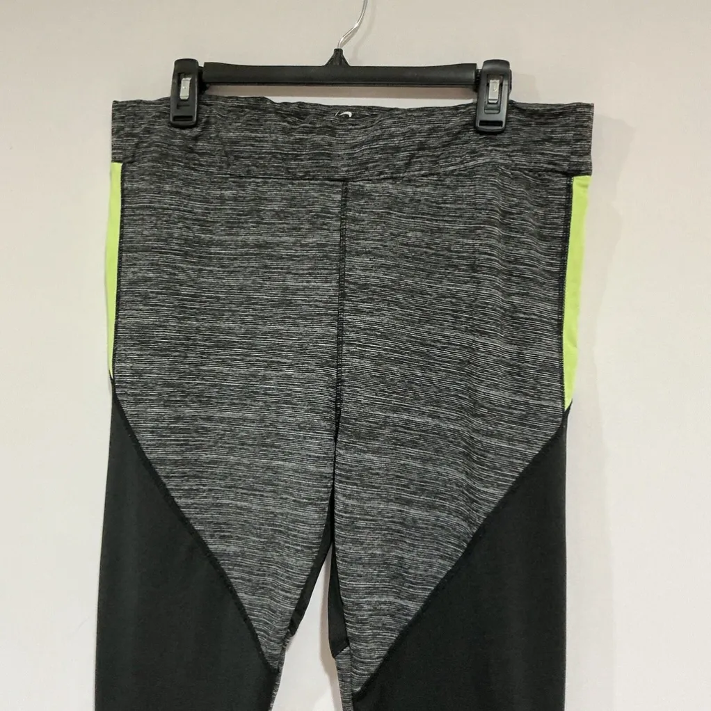 Woman’s Body Instinct 2x Black With Green Accent Active Pants - Image 2