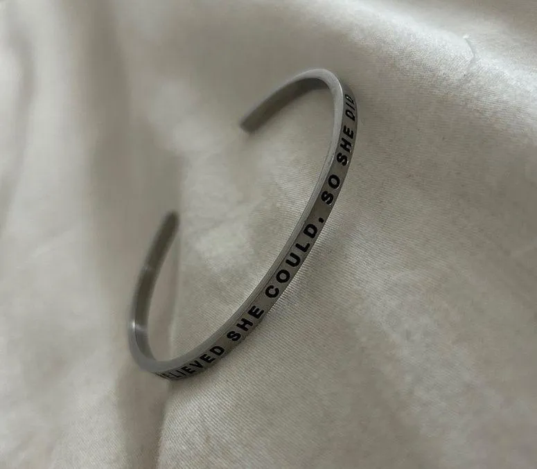 Adjustable silver mantra bracelet - Image 5