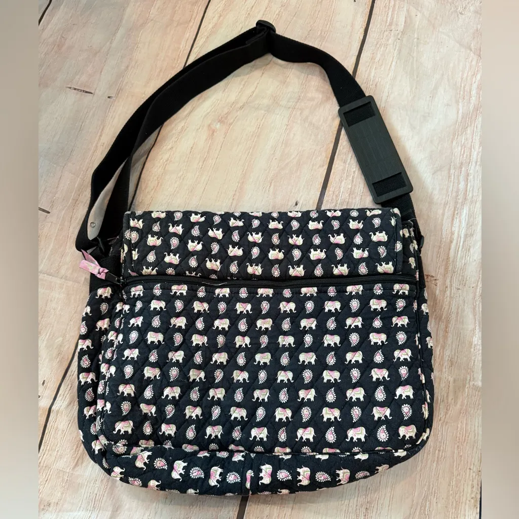 Vintage Elephant Paisley Vera Bradley Messenger Bag Cross Body Pink Black - Image 5