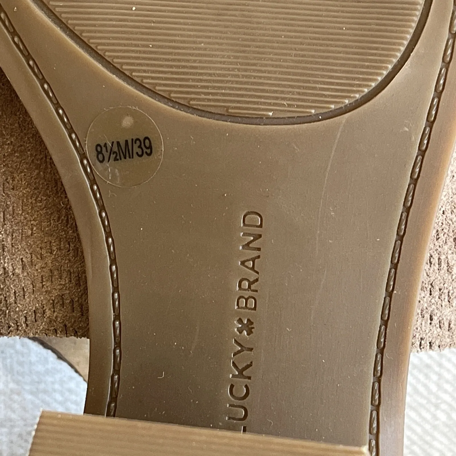 Lucky Brand Size 8.5 Baxley Light Brown Suede Ankle Strap Heeled Open Toe Sandal - Image 8