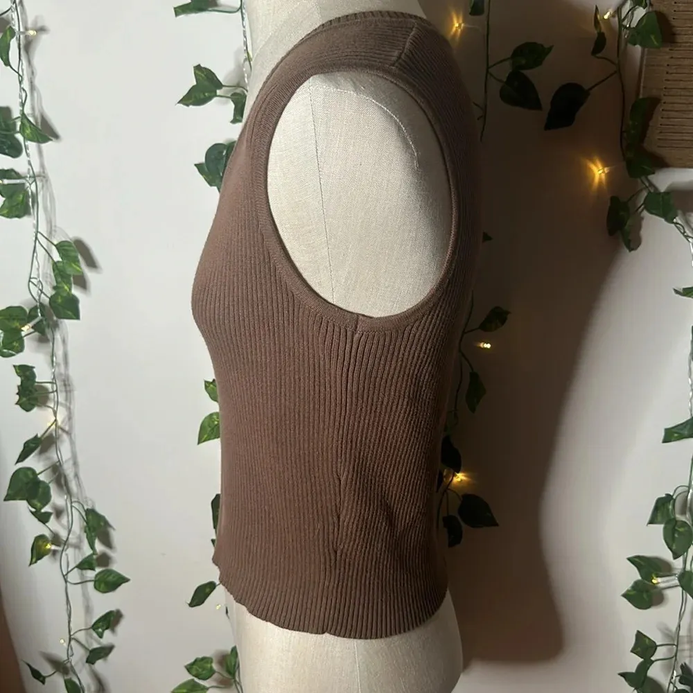 Brandy Melville John Galt Scarlett Tank Top Sweater Vest Brown Ribbed - Image 6
