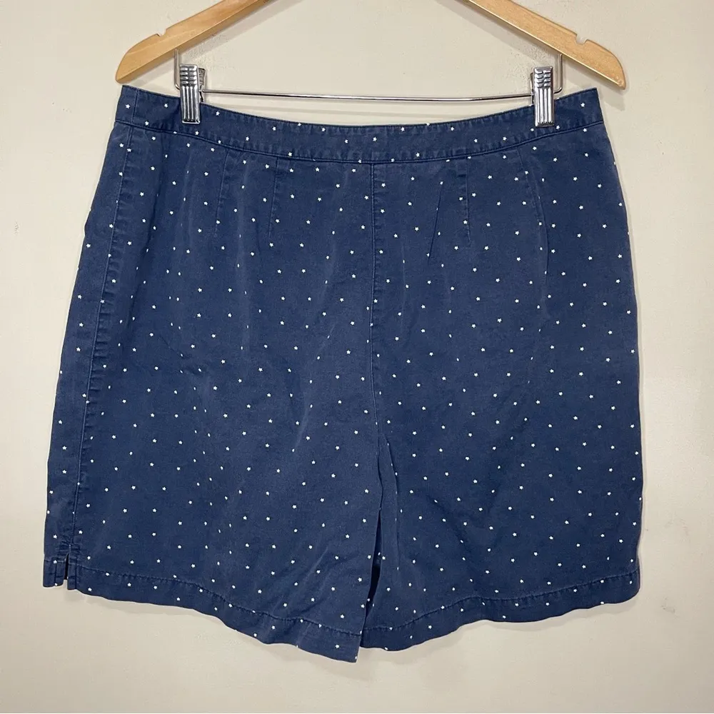 LIZ CLAIBORNE Mini White Star Print Navy Blue Chino Shorts, Size 16 - Image 5