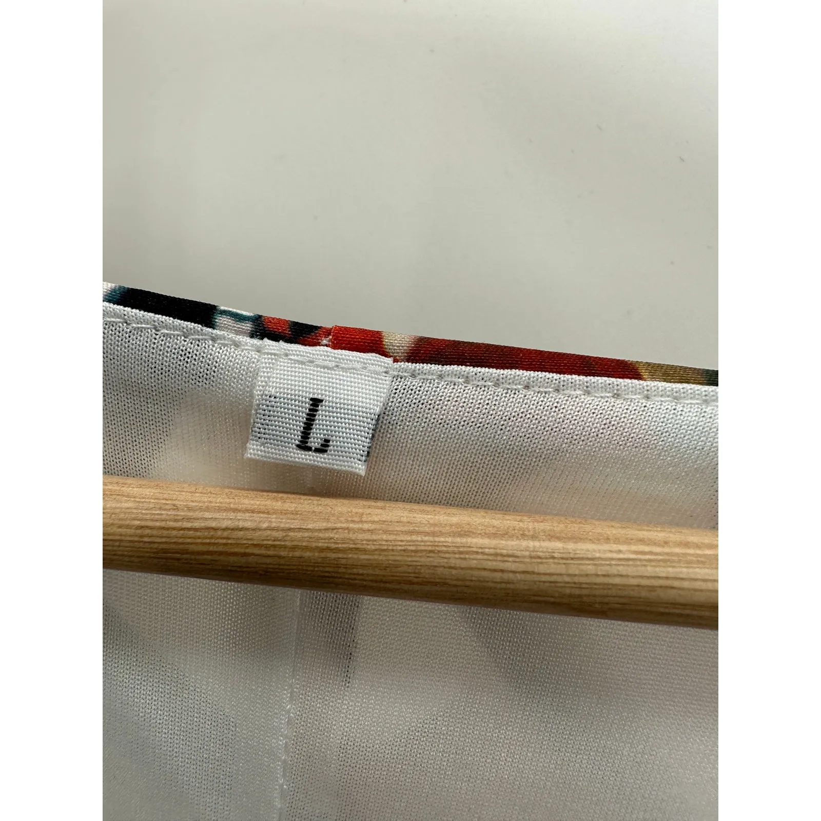 White Floral Maxi Dress Size L Flowy Feminine Long Summer Lightweight Boho Size L - Image 7