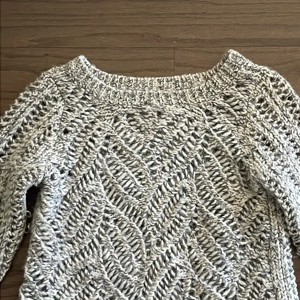 LOFT Grey Open Stitch Scallop Sweater - Size S - Image 5