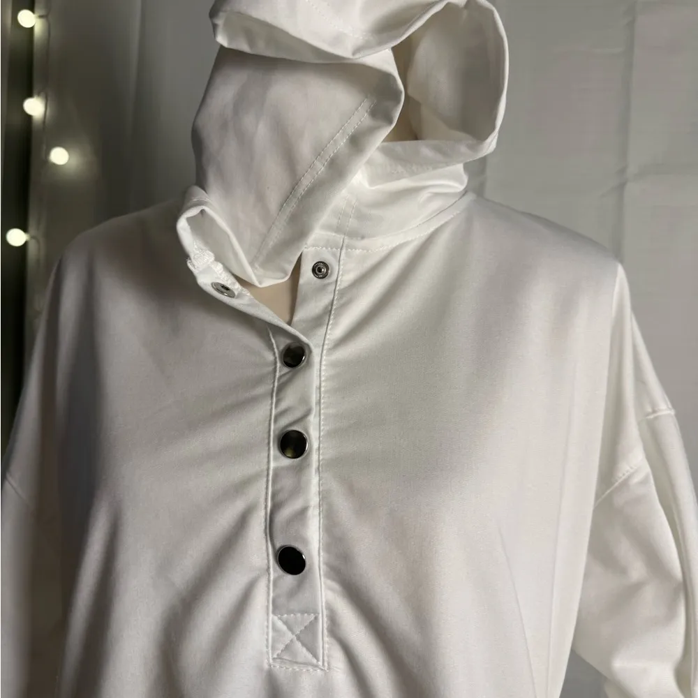 White Button - Image 3