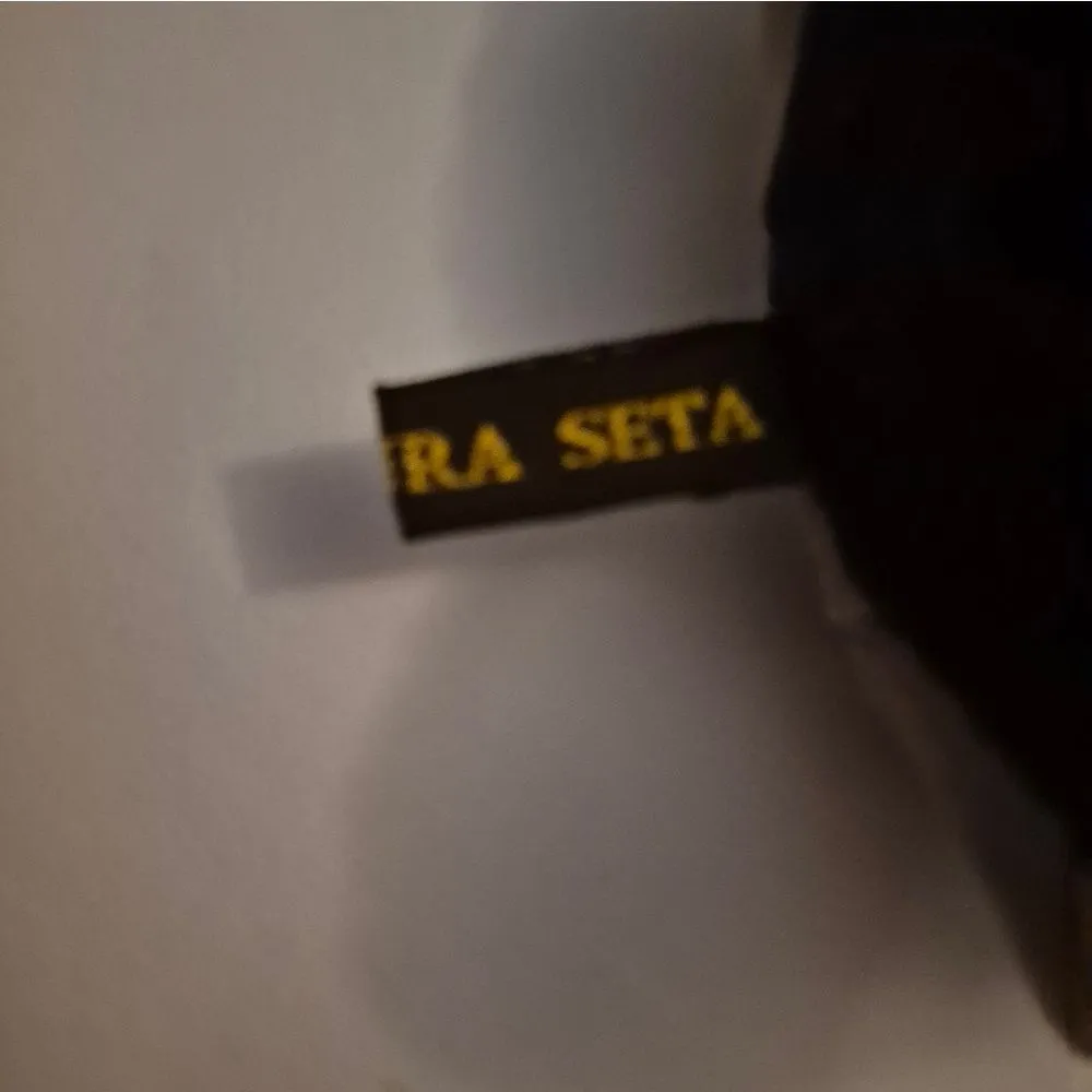 Bottega Veneta Vtg 90s Black and Tan Suede Leather Gloves - Image 9