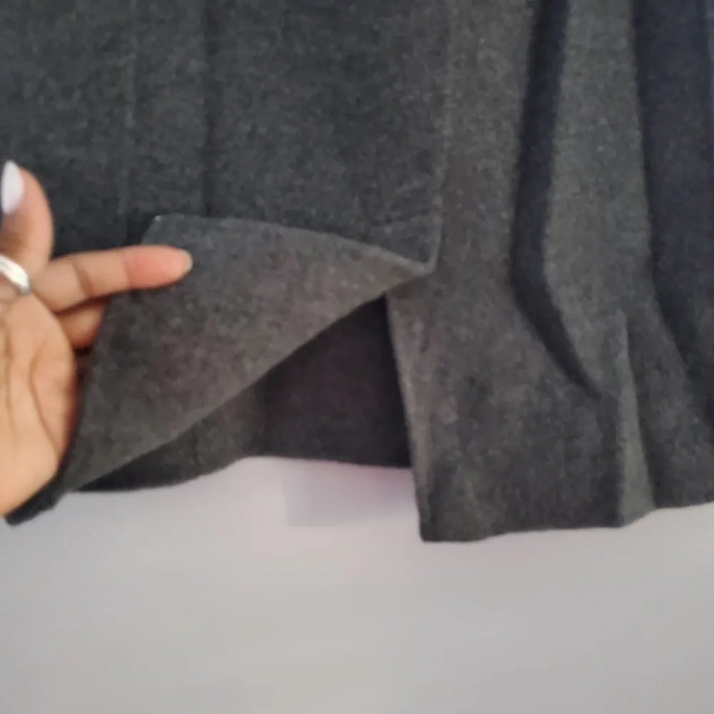 Talbots Gray Wool Pencil Skirt 12 P - Image 4