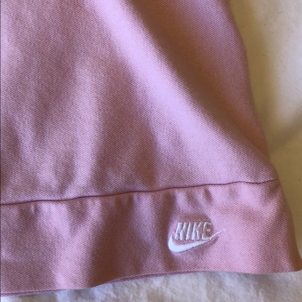 Ladies Nike Pink Polo Shirt Medium WOW!! - Image 5
