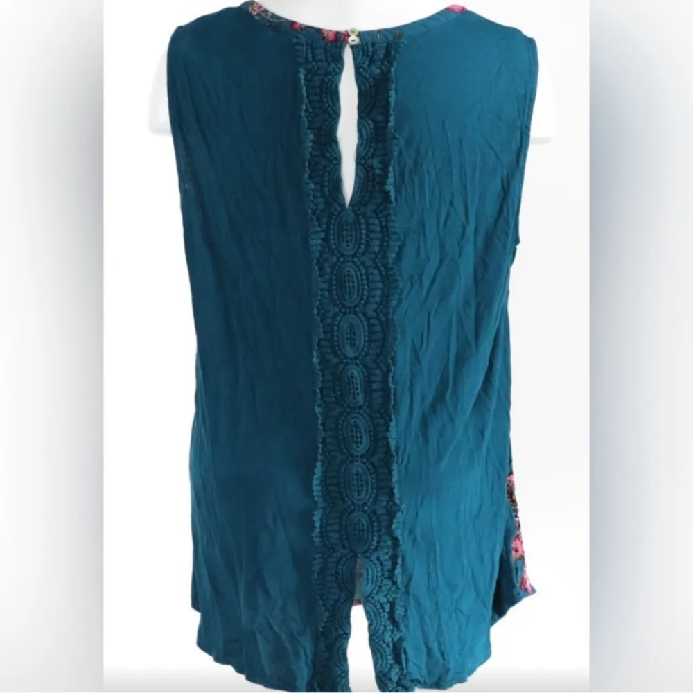 Daniel Rainn Floral Sleeveless Blouse. Keyholes Front & Back - Teal and Pink - Image 2